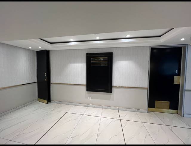 740M² OFFICE TO LET IN ROSEBANK
